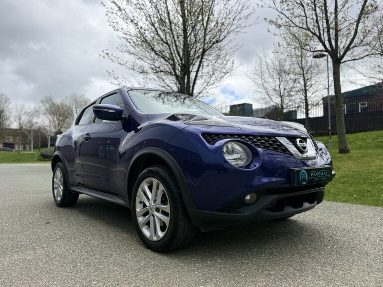 NISSAN JUKE <br> <h6 style='color:white;font-size:;'>1.6 Acenta Premium SUV 5dr Petrol XTRON Euro 6 (117 ps)</h6>